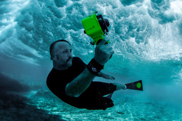 Sean Davey loves to shoot in the ocean and is an incredible photographer. Featured in the film Fiberglass and Megapixels on Nalu.tv